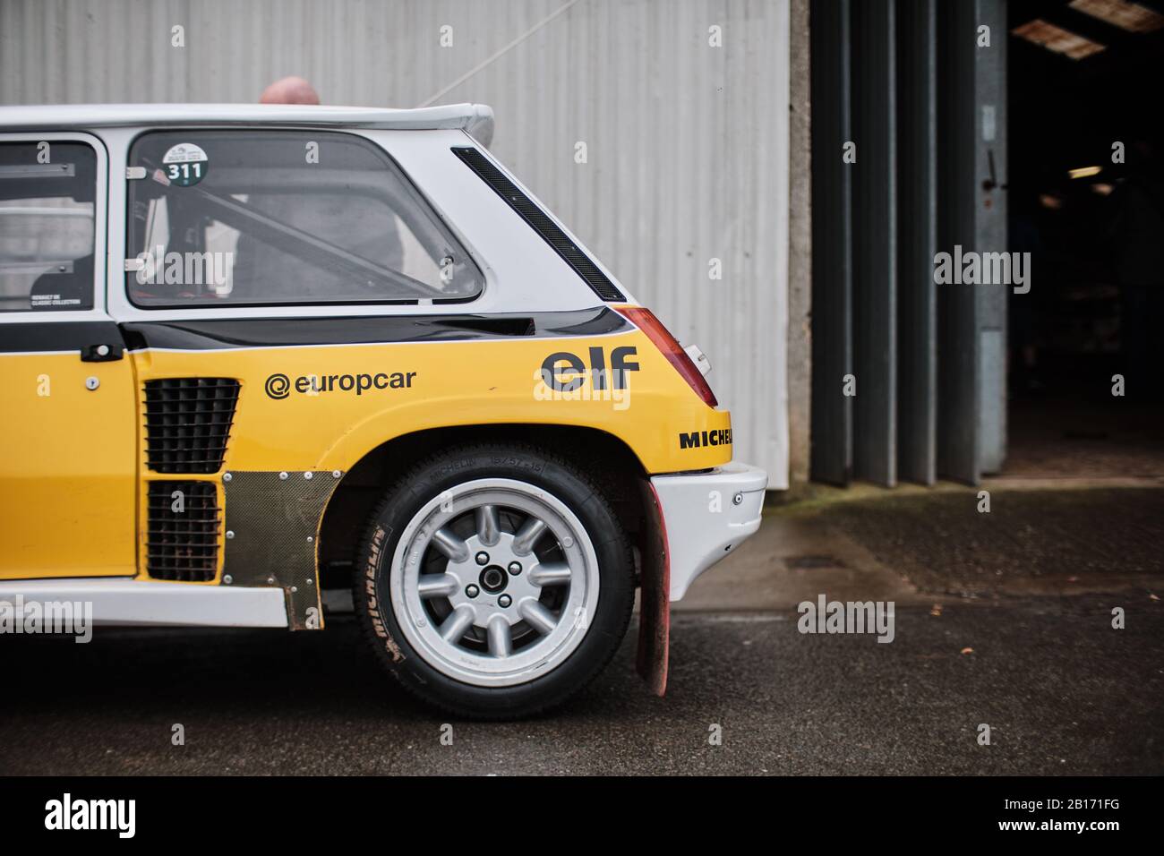 Stoneleigh Park, Warwickshire, Großbritannien. Februar 2020. Renault 5 Sport Turbo Rallye-Wagen beim Rennen 2020 Retro auf dem Stoneleigh Park Circuit. Foto von Gergo Toth / Alamy Live News Stockfoto