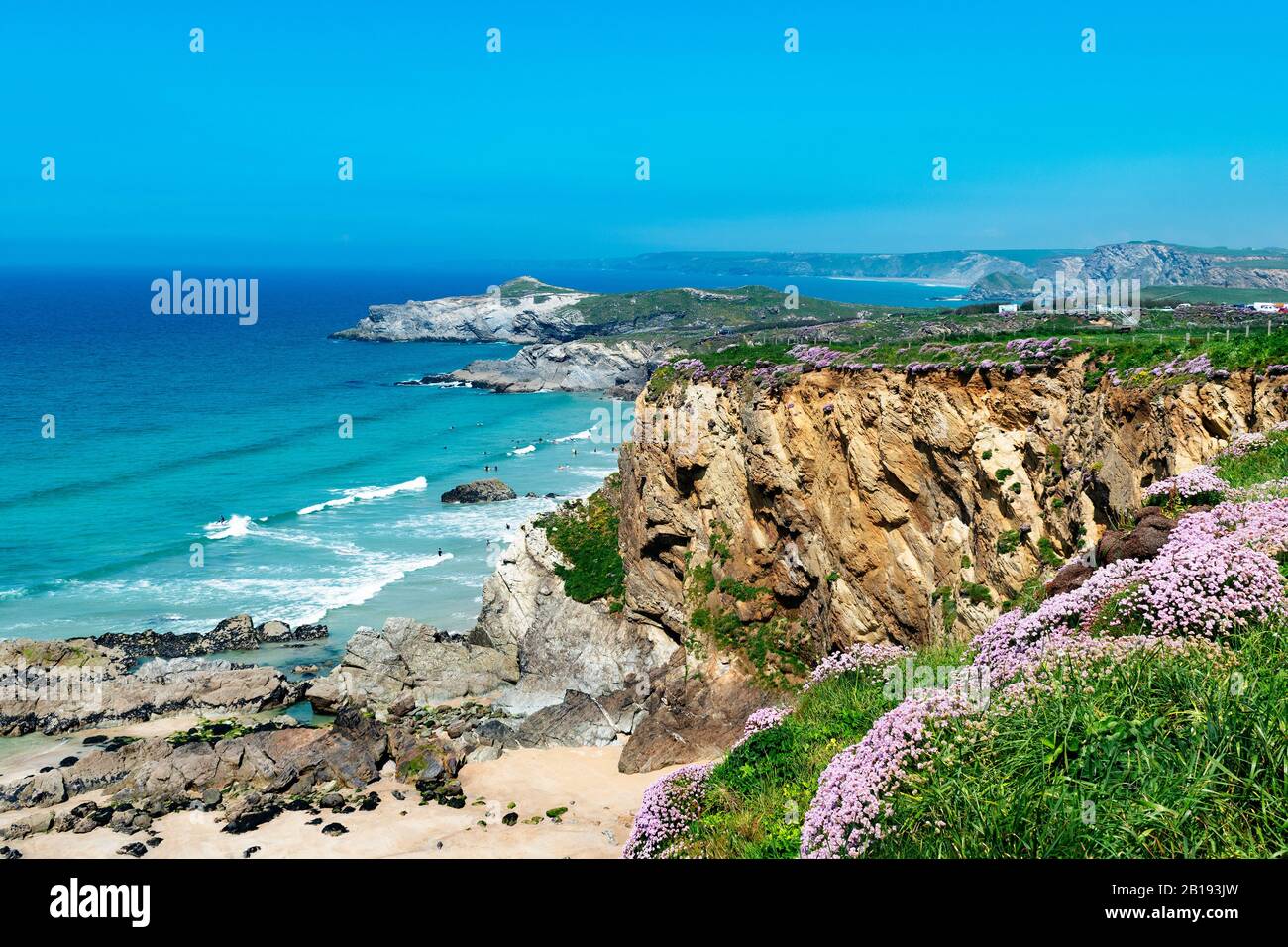 Die zerklüftete Küste in der Nähe von newquay in cornwall, england, großbritannien. Stockfoto