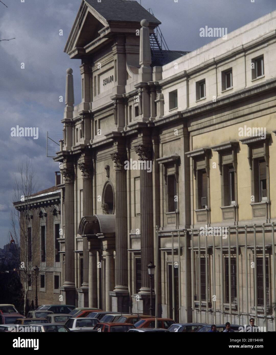 FACHADA PRINCIPAL DEL PALACIO DEL SENADO DE LA PLAZA DE LA MARINA ESPAÑOLA - SIGLO XIX. Lage: SENADO - AUSSEN. MADRID. Spanien. Stockfoto