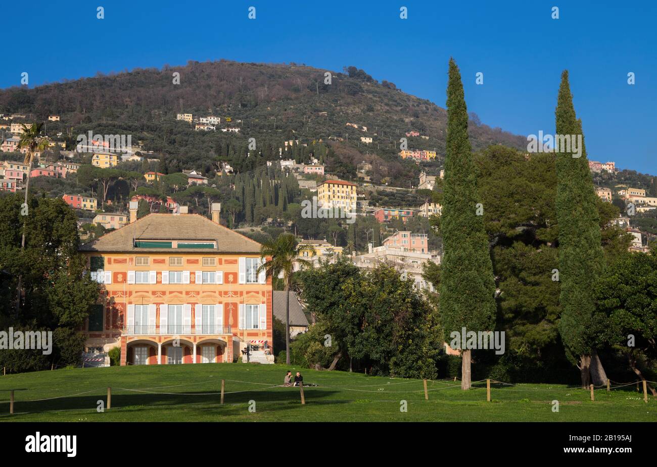 Genua, ITALIEN, 11. FEBRUAR 2020 - Villa Grimaldi Fassio in Genua Nervi, im Genua-Nervi Groppallo-Park, Italien. Stockfoto