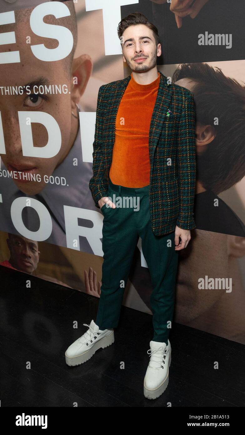 Michael Seltzer als Swing besucht die "West Side Story"-Wiederbelebung des Broadway Musical Opening Night after Party im IAC Building in New York, NY am 20. Februar 2020 (Foto von Lev Radin/Pacific Press/Sipa USA) Stockfoto