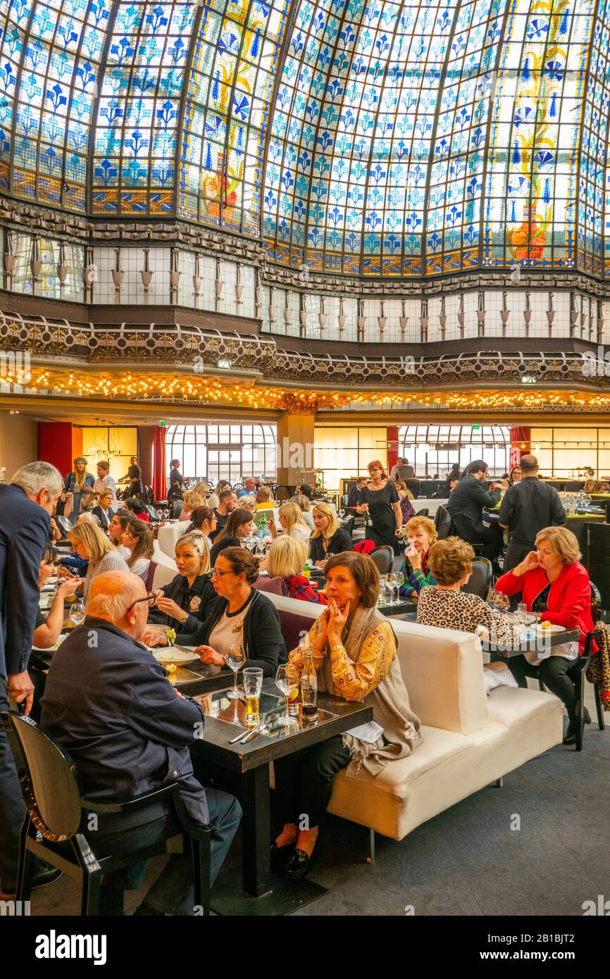 Brasserie Printemps Luxus Kaufhaus Paris Frankreich Stockfoto