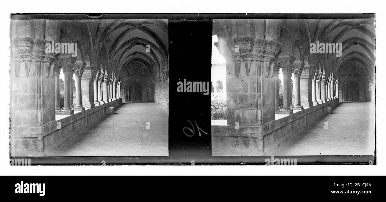Galeria del claustre de la catedral de Santa Eulàlia. Stockfoto