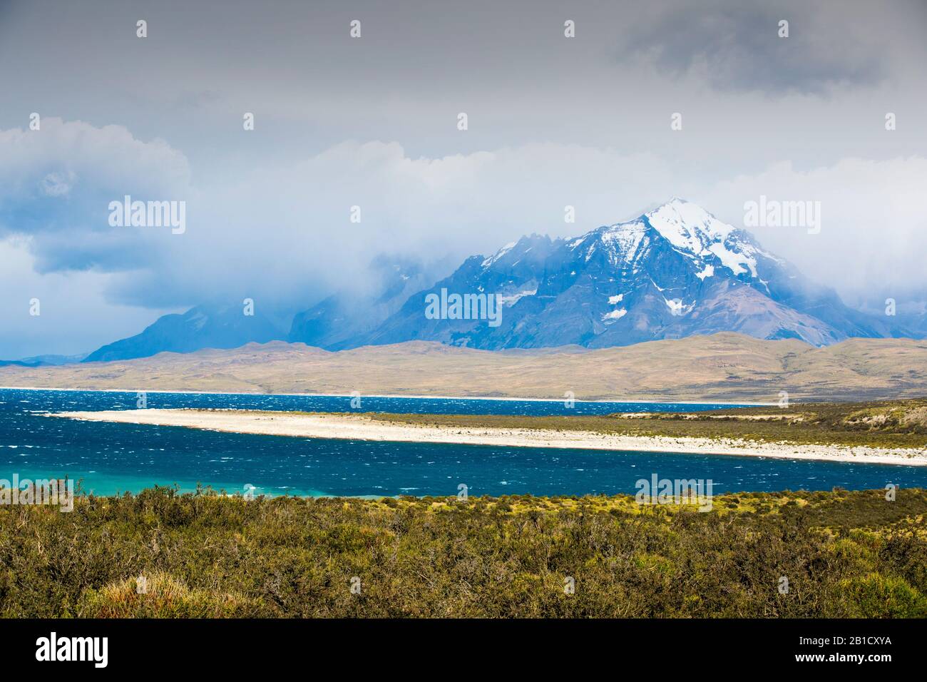 Lago Sarmiento in Torres del Paine, Patagonien, Chile. Stockfoto