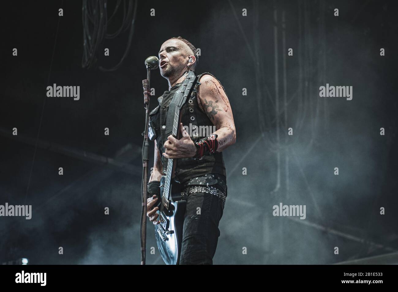 Horsens, Dänemark. Mai 2017. Rammstein, die deutsche Industrial-Metal-Band, führt ein Live-Konzert im Horsens Gefängnis in Horsens durch. Hier ist Gitarrist Paul Landers live auf der Bühne zu sehen. (Foto: Gonzales Foto - Nikolaj Bransholm). Stockfoto