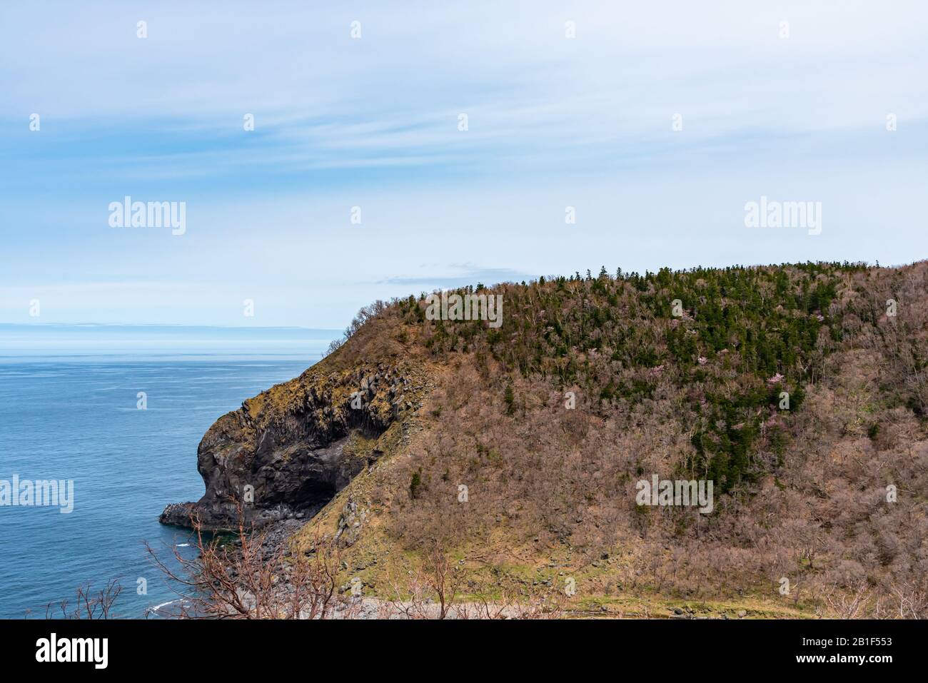 Iwaobetsu Onsen heißes Quellgebiet im Frühling. Stadt Shari, Halbinsel Shiretoko, Hokkaido, Japan Stockfoto