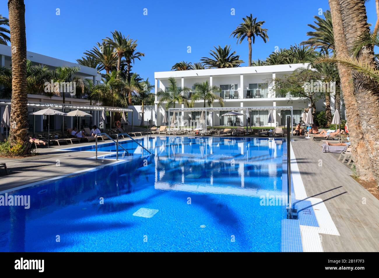 Schwimmbad und Unterkünfte im 5-Sterne-Hotel Riu Palace Oasis, Meloneras, Maspalomas, Gran Canaria, Kanarische Inseln Stockfoto