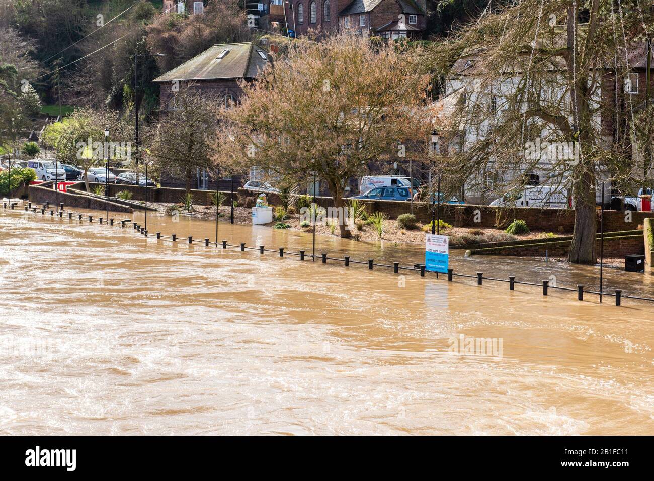 Bridgnorth, Shropshire, Großbritannien. Februar 2020. Wetter in Großbritannien, schwere Überschwemmungen in Bridgnorth, Shropshire, mit dem Fluss Severn Rekordwerte erreicht. Fotogutschrift: Kredit: Will Bailey/Alamy Live News Stockfoto