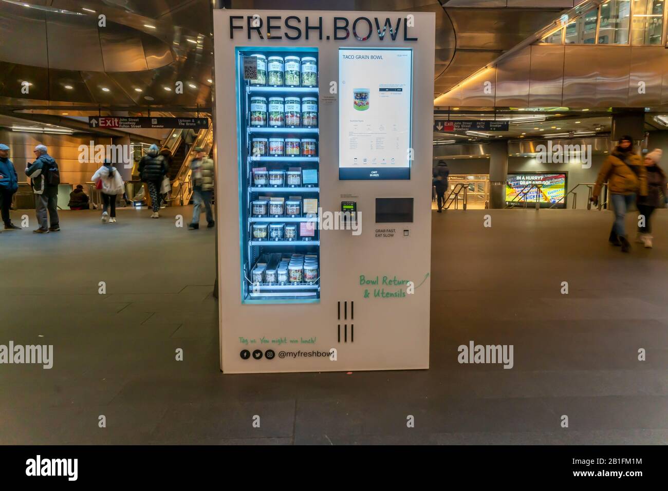 Der Fresh Bowl Automat im Fulton Center in New York am Freitag, 14. Februar  2020. Fresh Bowl hat vor kurzem 2,1 Millionen Dollar an Saatgut  aufgebracht, um von 5 Maschinen auf 100