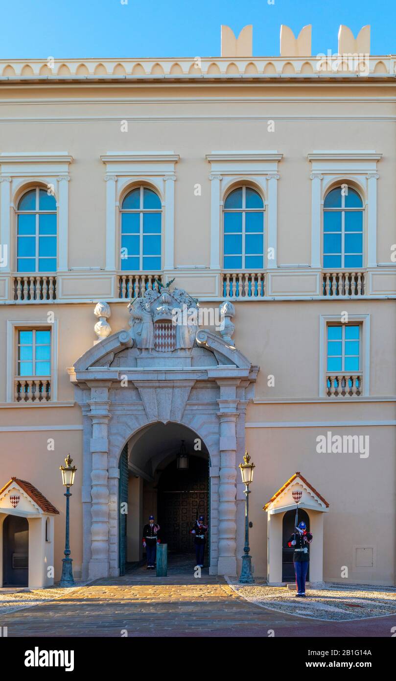 Der Wechsel der Palastgarde, Des Fürstpalasts von Monaco, Monte Carlo, Monaco Stockfoto