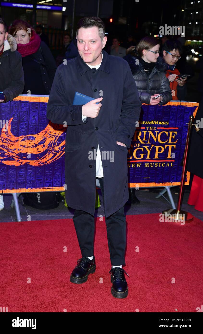 Hannah Waddingham besucht die erste Nacht des neuen Stücks The Prince