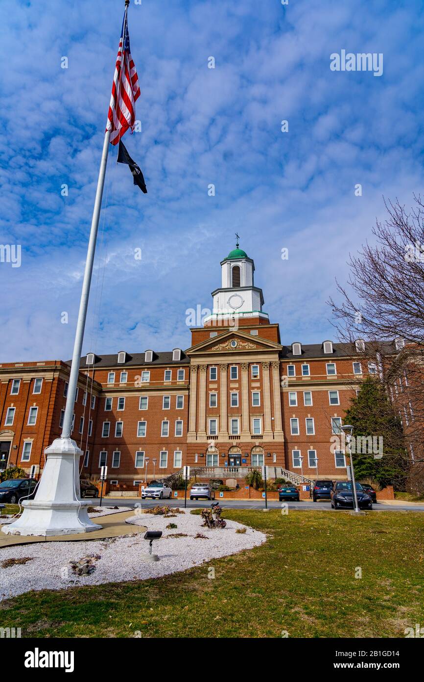 Coatesville, PA/USA - 24. Februar 2020: Gebäude 1 im US Department of Veterans Affairs Medical Center in Coatesville PA. Stockfoto