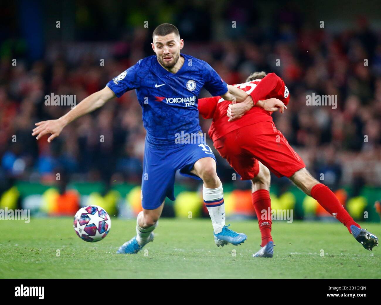 LONDON, GROSSBRITANNIEN. 25. Februar Chelseas Mateo Kovacic während der Champions-League-Runde 16 1. Etappe zwischen Chelsea und Bayer München im Stanford Bridge Stadium, London, England am 25. Februar 2020 Credit: Action Foto Sport/Alamy Live News Stockfoto