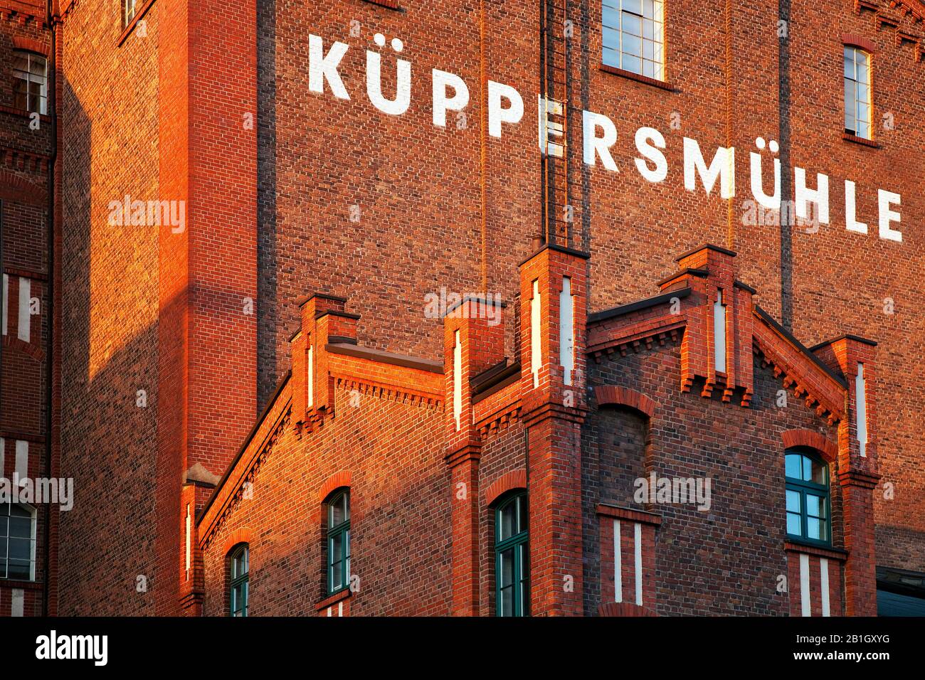 Museum Kueppersmühle (MKM) im Innenhafen, Deutschland, Nordrhein-Westfalen, Ruhrgebiet, Duisburg Stockfoto
