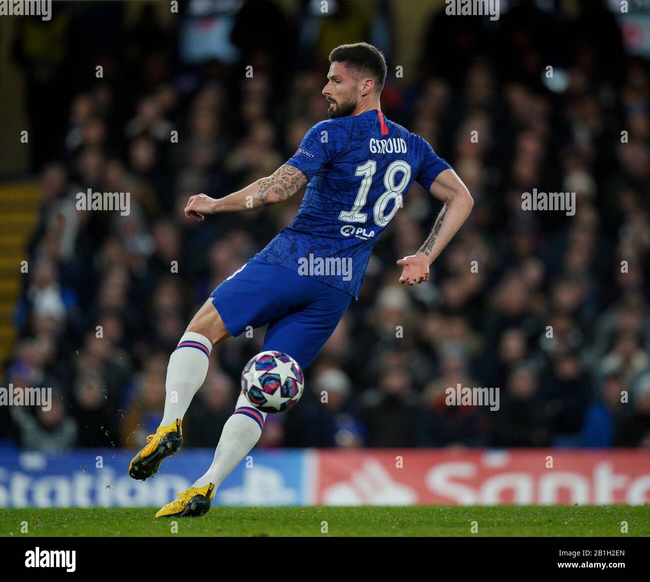 London, Großbritannien. Februar 2020. Olivier Giroud von Chelsea während der UEFA Champions League-Runde des 16. Beinspiels zwischen Chelsea und Bayern München an der Stamford Bridge, London, England am 25. Februar 2020. Foto von Andy Rowland. Kredit: Prime Media Images/Alamy Live News Stockfoto