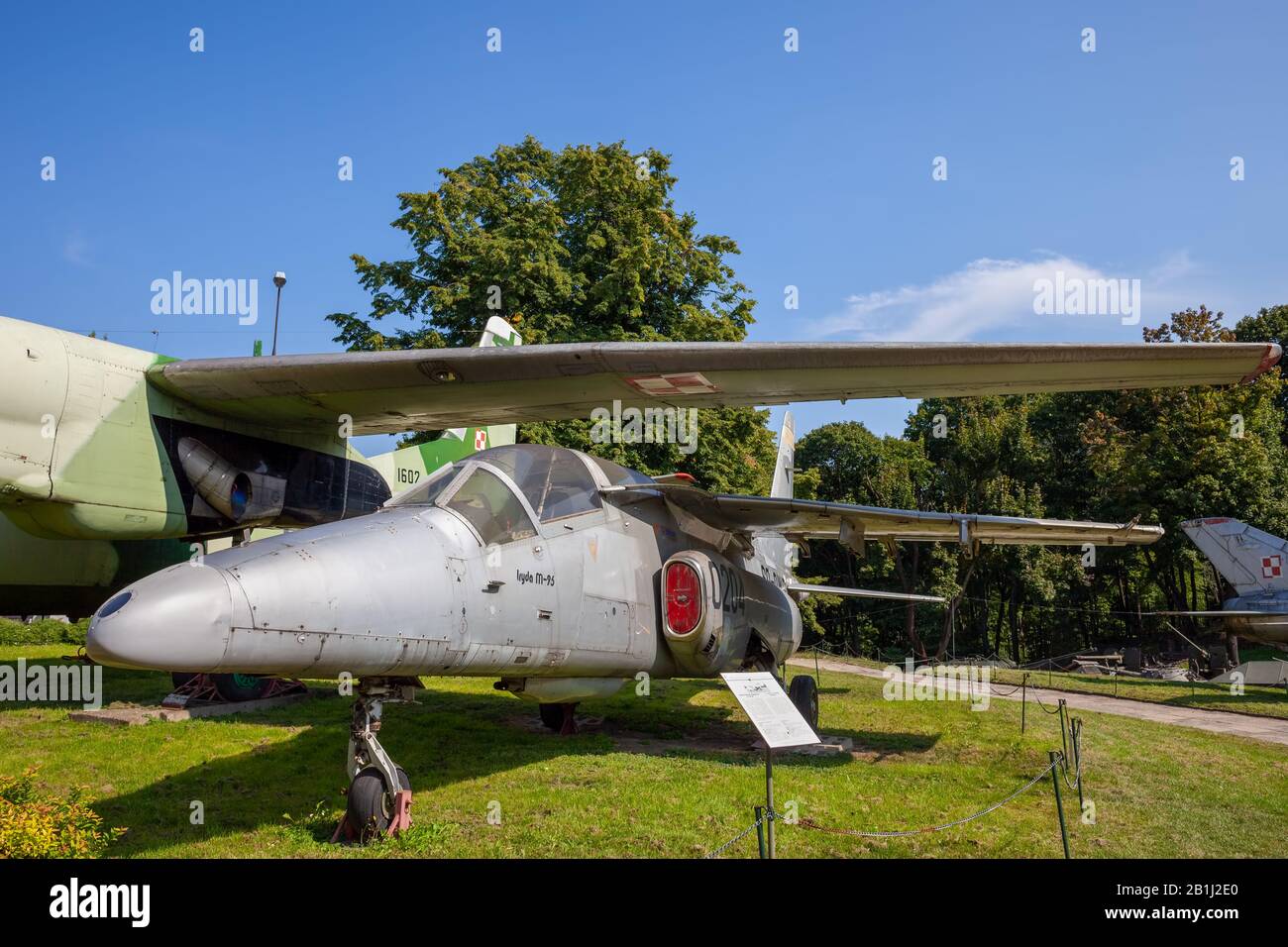 PZL I-22 Iryda Trainingsflugzeug für Militär-Strahlflieger im polnischen Armeemuseum (Muzeum Wojska Polskiego) in Warschau, Polen Stockfoto