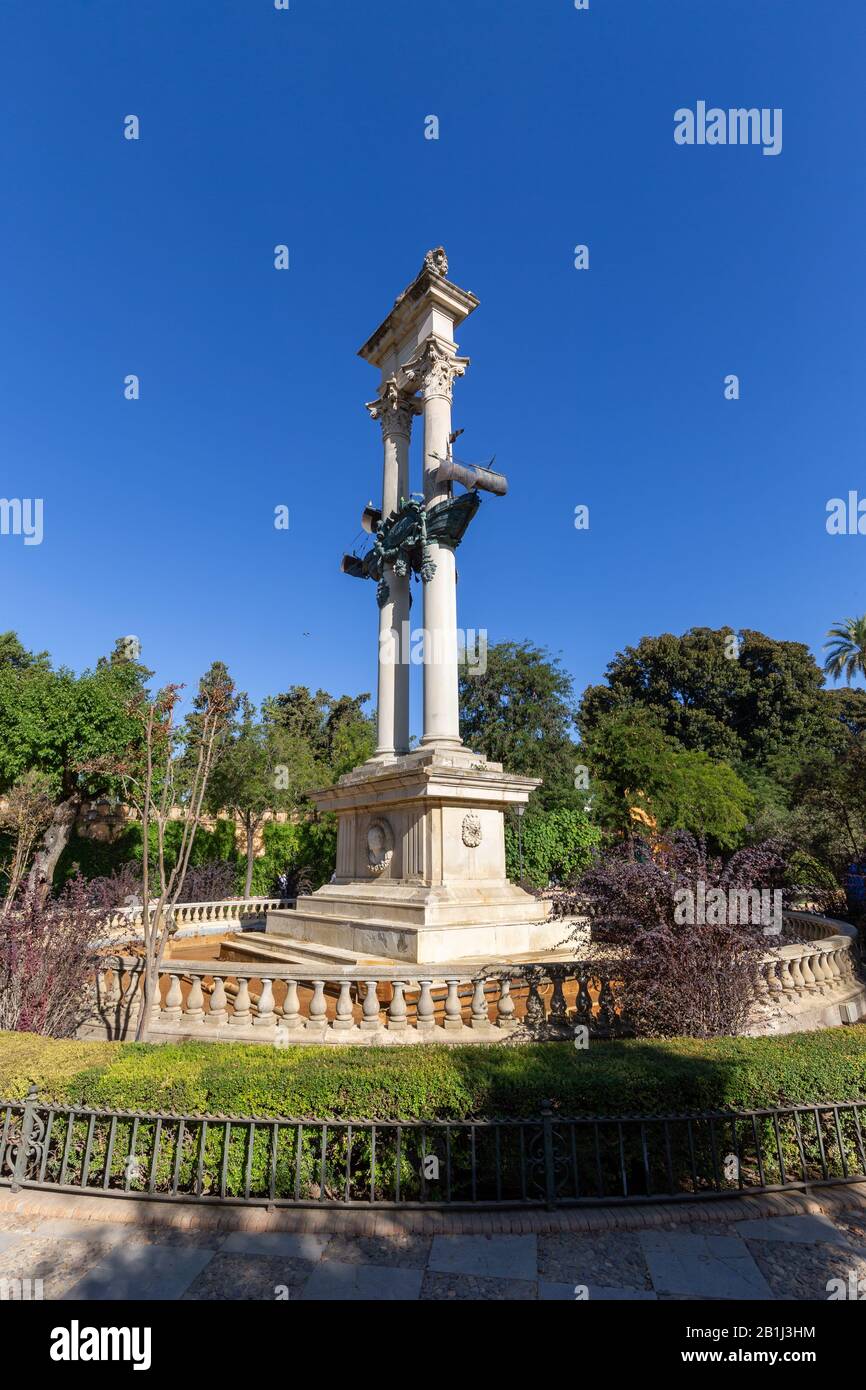 Christoph Kolumbus-Denkmal in den Jardines de Murillo in Sevilla, Andalucia, Spanien. Stockfoto