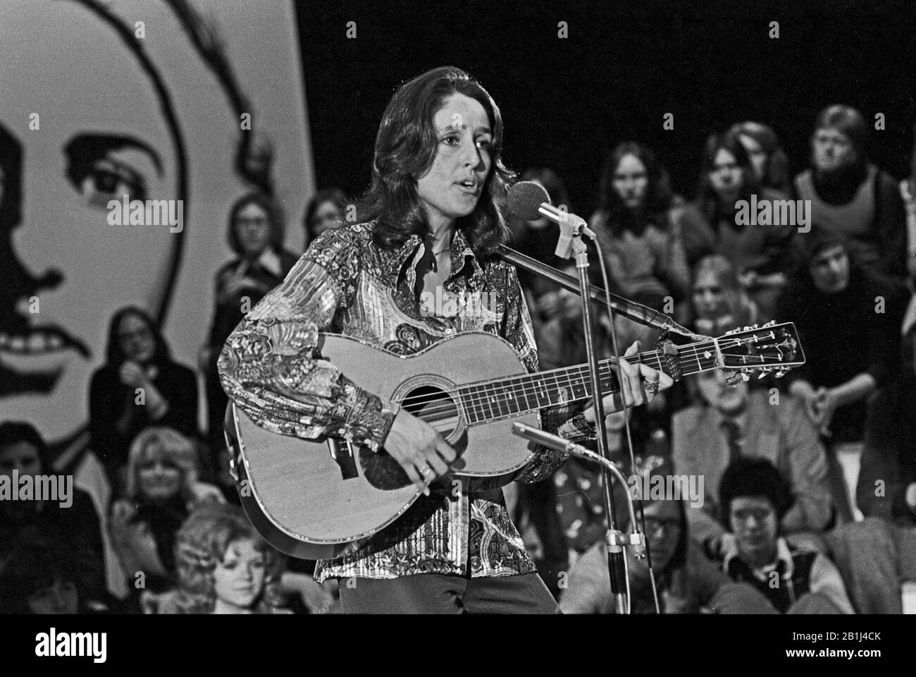 Joan Baez, amerikanische Folk-Sängerin, Bürgerrechtlerin und Pazifistin Joan Baez, Deutschland Anfang 1970er Jahre. US-Folksänger, Songwriter und Bürgerrechtler Joan Baez, Deutschland Anfang der 1970er Jahre. Stockfoto