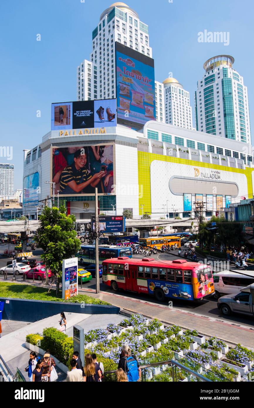 Einkaufszentrum Palladium, Pratunam Junction, Bangkok, Thailand Stockfoto