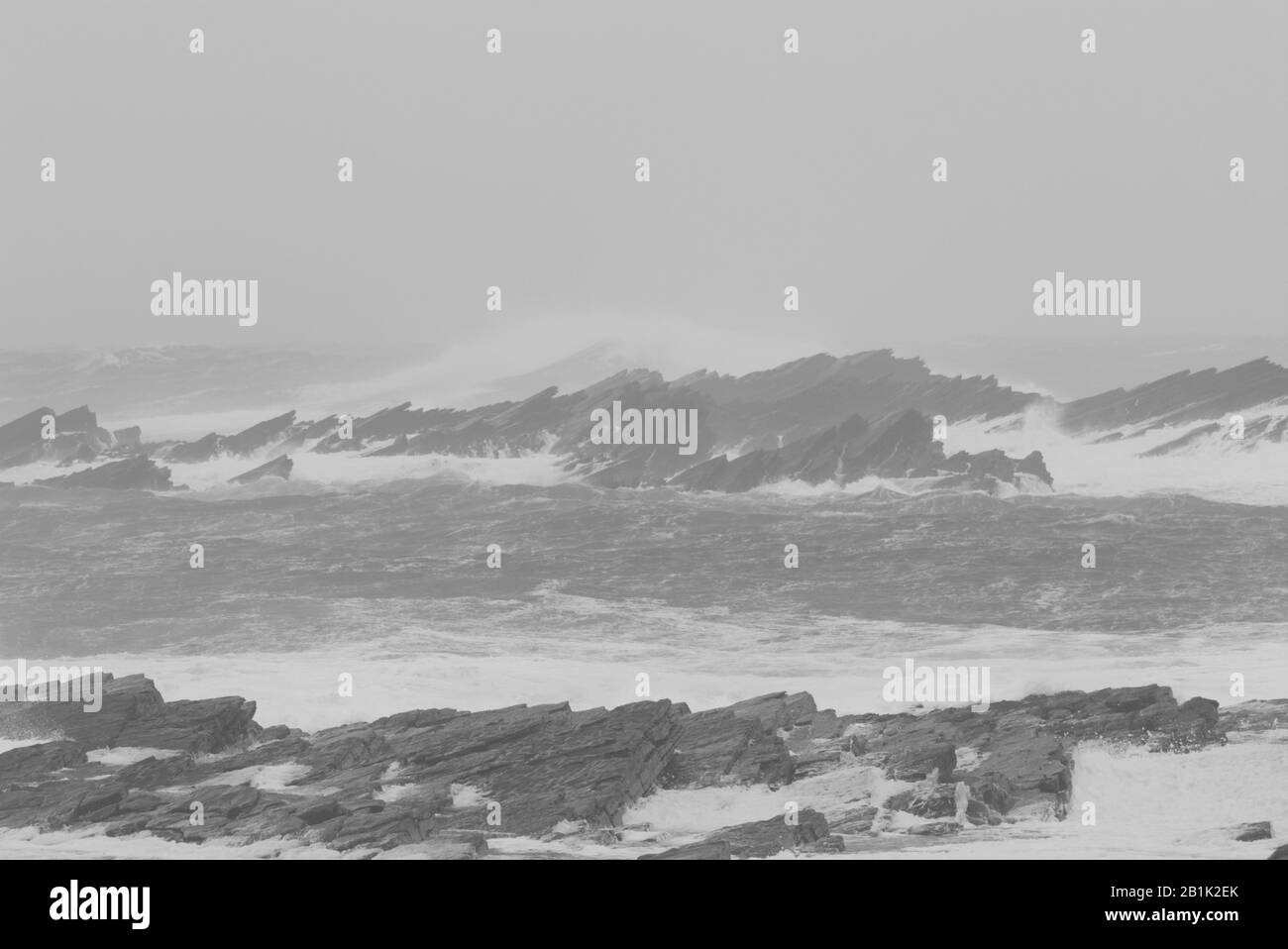 Stürmische Meere bei Birsay, Orkney Isles Stockfoto