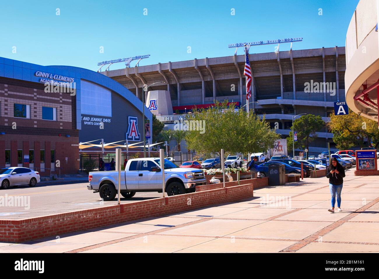 Das Ginny L Clements Academic Center und das Stadion an der University of Arizona in Tucson Stockfoto