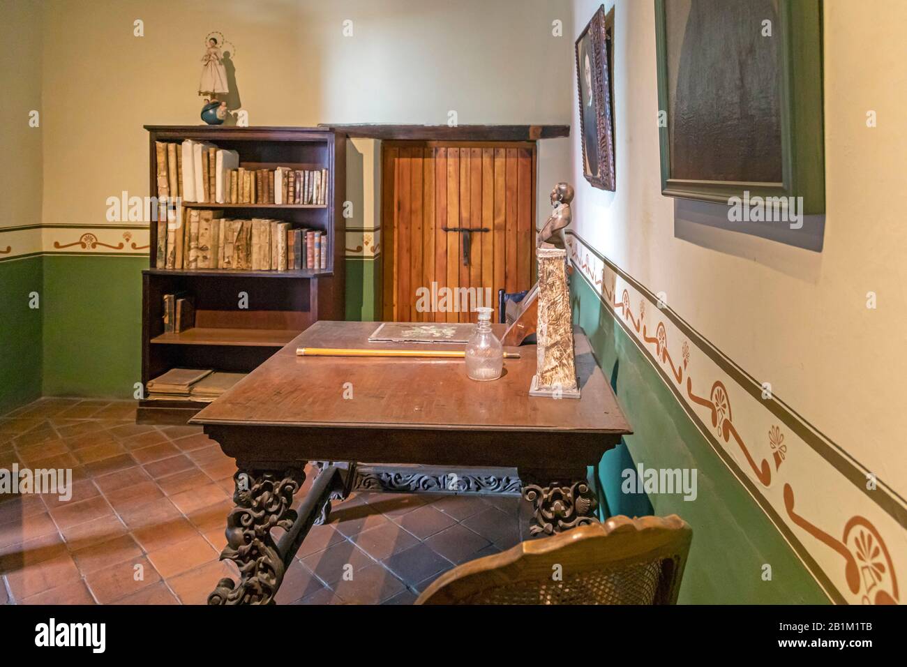 Oaxaca, Mexiko - Das Büro im Haus Benito Juárez, in dem der mexikanische präsident von 187 bis 187 lebte. Es ist heute ein Museum. Stockfoto