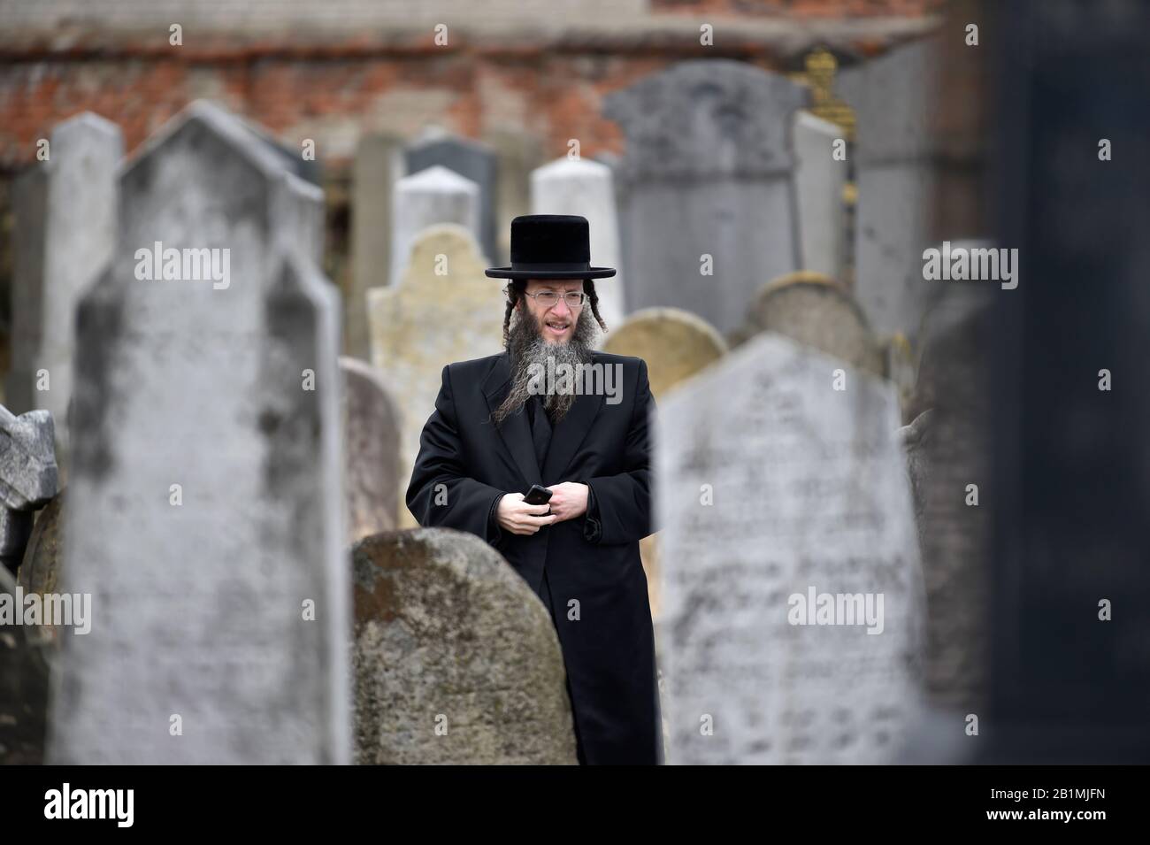 Der jüdische Friedhof und die Synagoge in Holesov sind wichtige