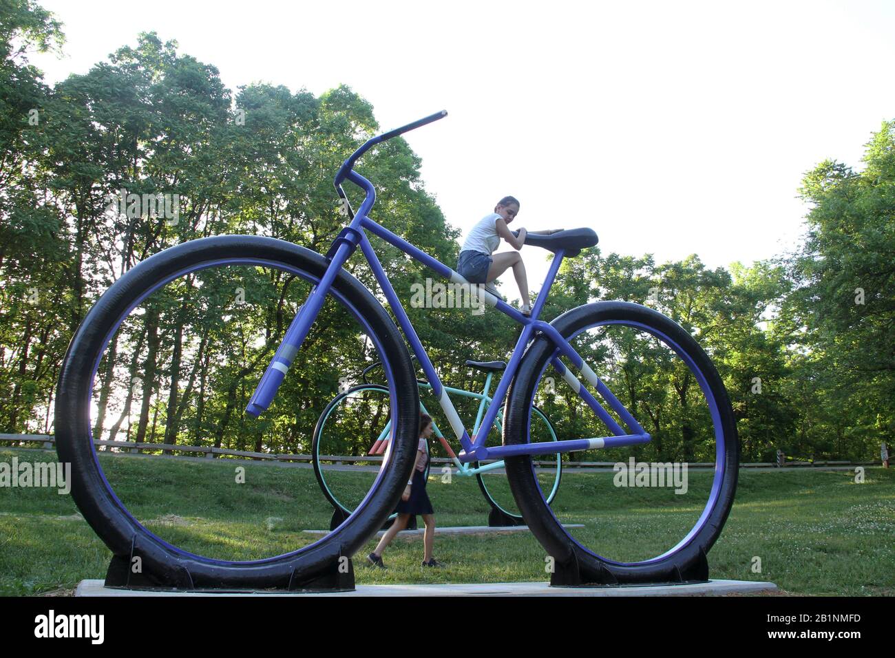 Big Ol' Bikes Skulpturen auf dem Mill Mountain in Roanoke, VA, USA Stockfoto