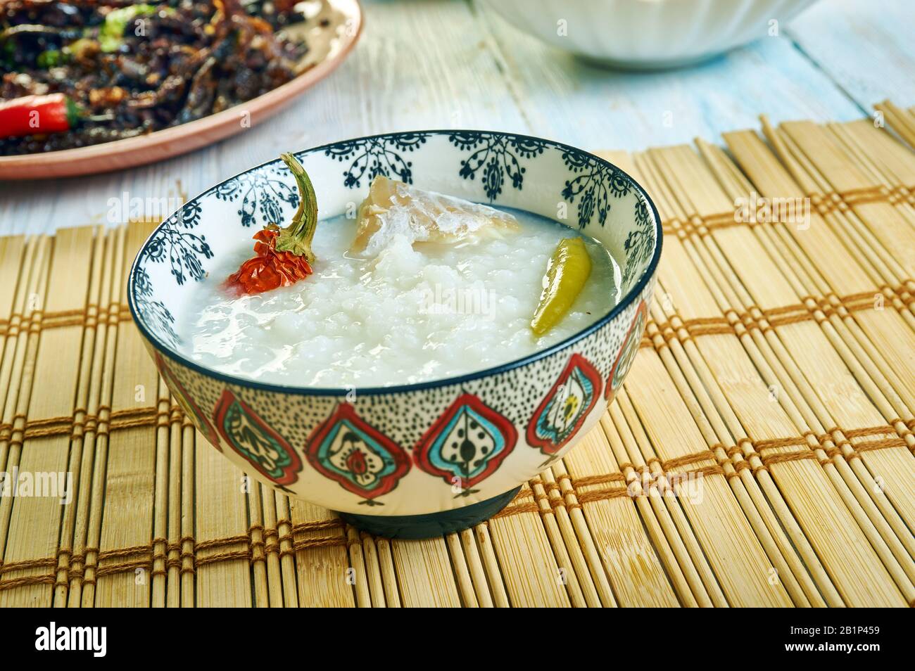 Congee, Reisporridge oder Gruel.Essen der alten Tamil-Menschen im Alten Indien. Stockfoto