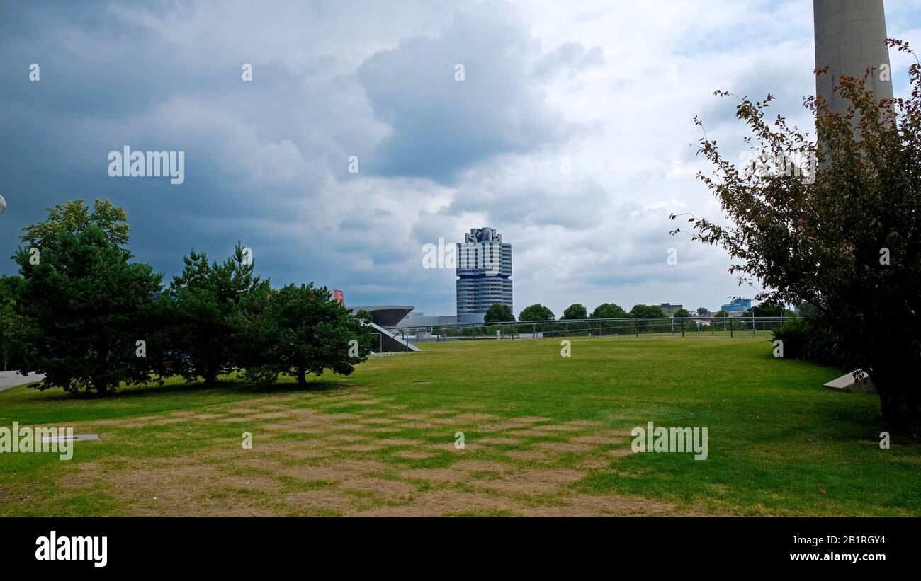 Ein Blick auf das BMW Museum, München Stockfoto