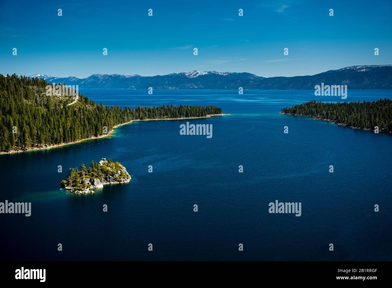 Emerald Bay mit Lake Tahoe, Sierra Nevada, Kalifornien, USA, Stockfoto