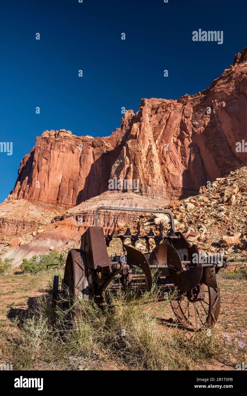 Alte Landmaschinen, Fremont Gorge im Capitol Reef National Park, Utah, USA Stockfoto