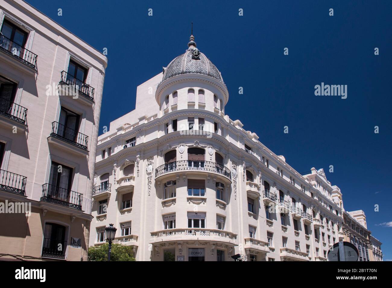 Alte Gebäude im Zentrum von Madrid Stockfoto
