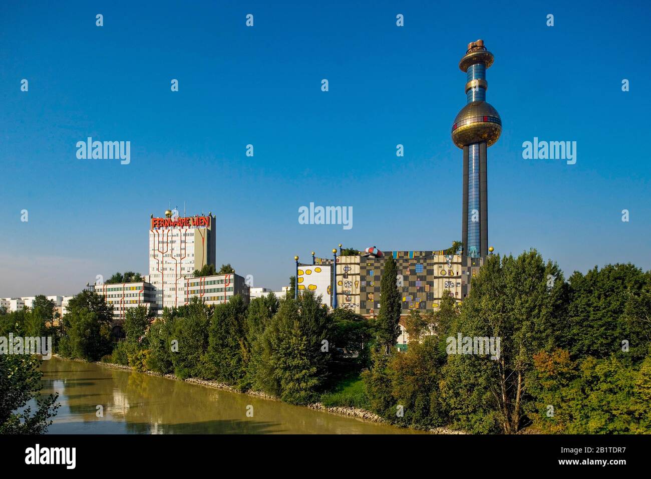 Hundertwasser Design, Fernwärme Wien, Wien, Österreich Stockfoto