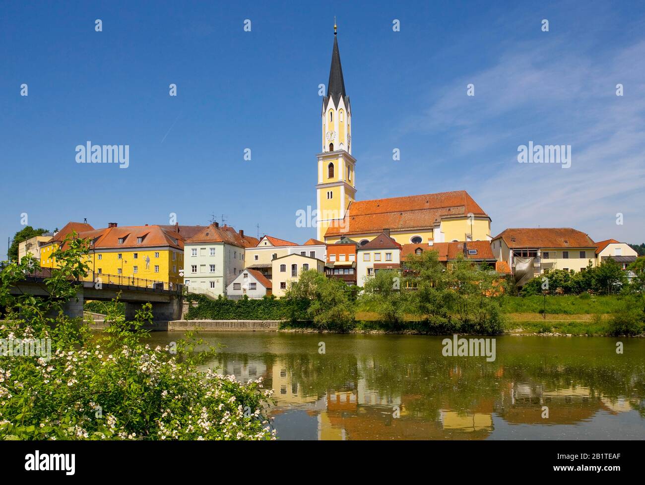 Stadtpfarrei, Vilshofen an der Donau, Landkreis Passau, Bayern, Deutschland Stockfoto