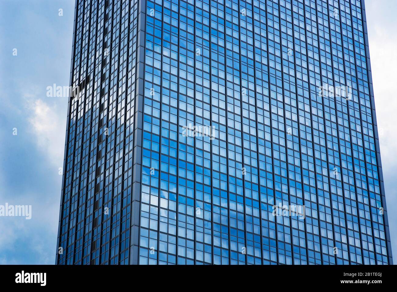 Moderne Architektur, Hochhaus am Alexanderplatz, Berlin, Deutschland Stockfoto