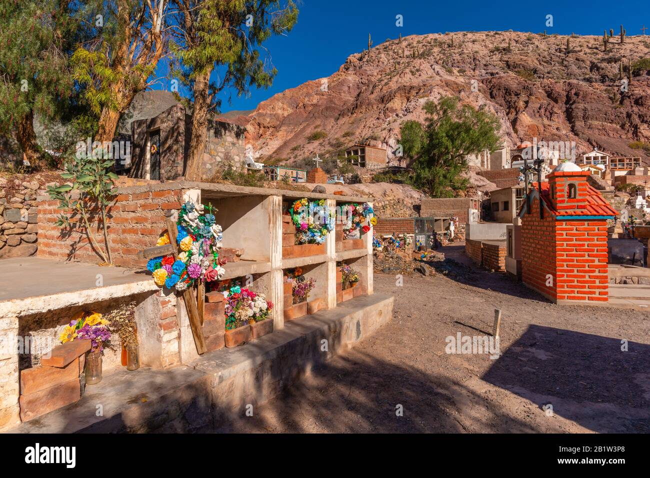 Friedhof, Purmamarca, Quebrada de Humahuaca, UNESCO-Weltkulturerbe, Provinz Jujuy, NW Argentinien, Lateinamerika Stockfoto