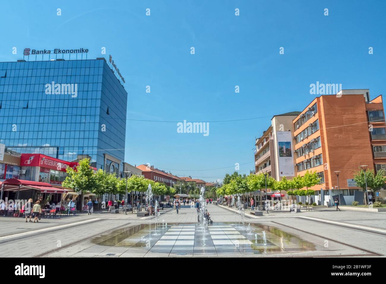 Neuer Brunnen Scanderbeg Platz Pristina Stockfoto