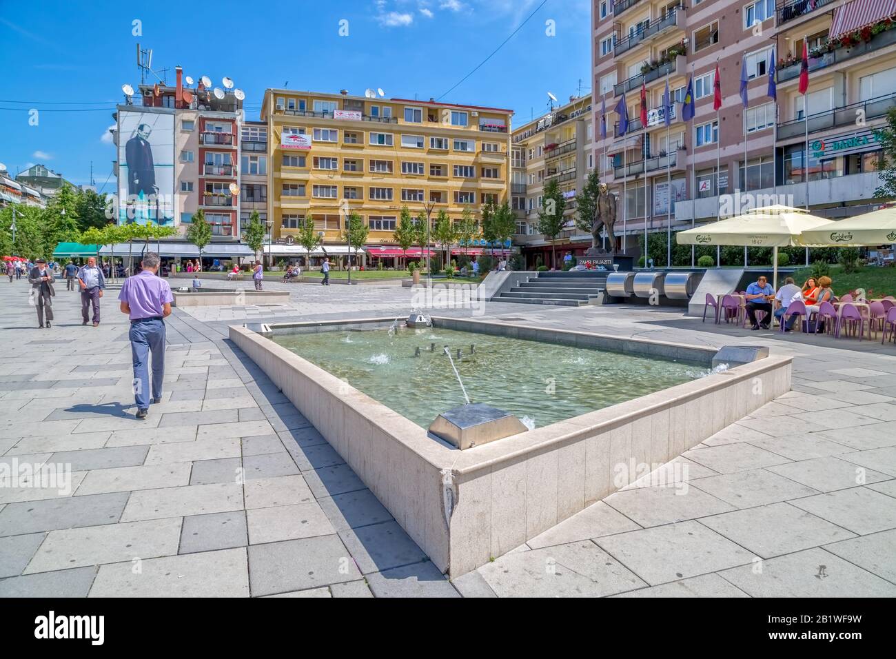 Statue von Zahir Pajaziti in Pristina Stockfoto