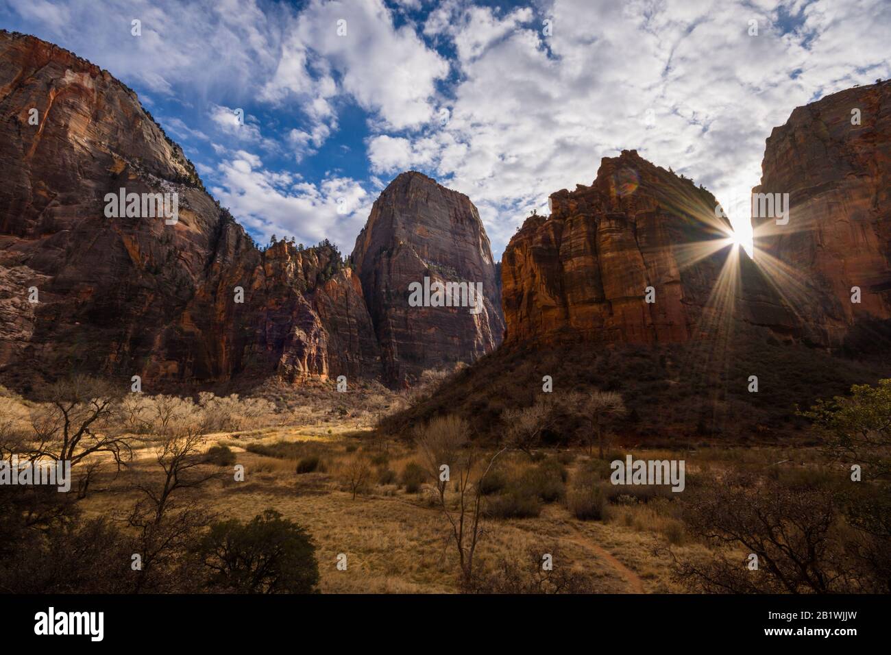 Sonnenlicht durch den Zion National Park USA Stockfoto
