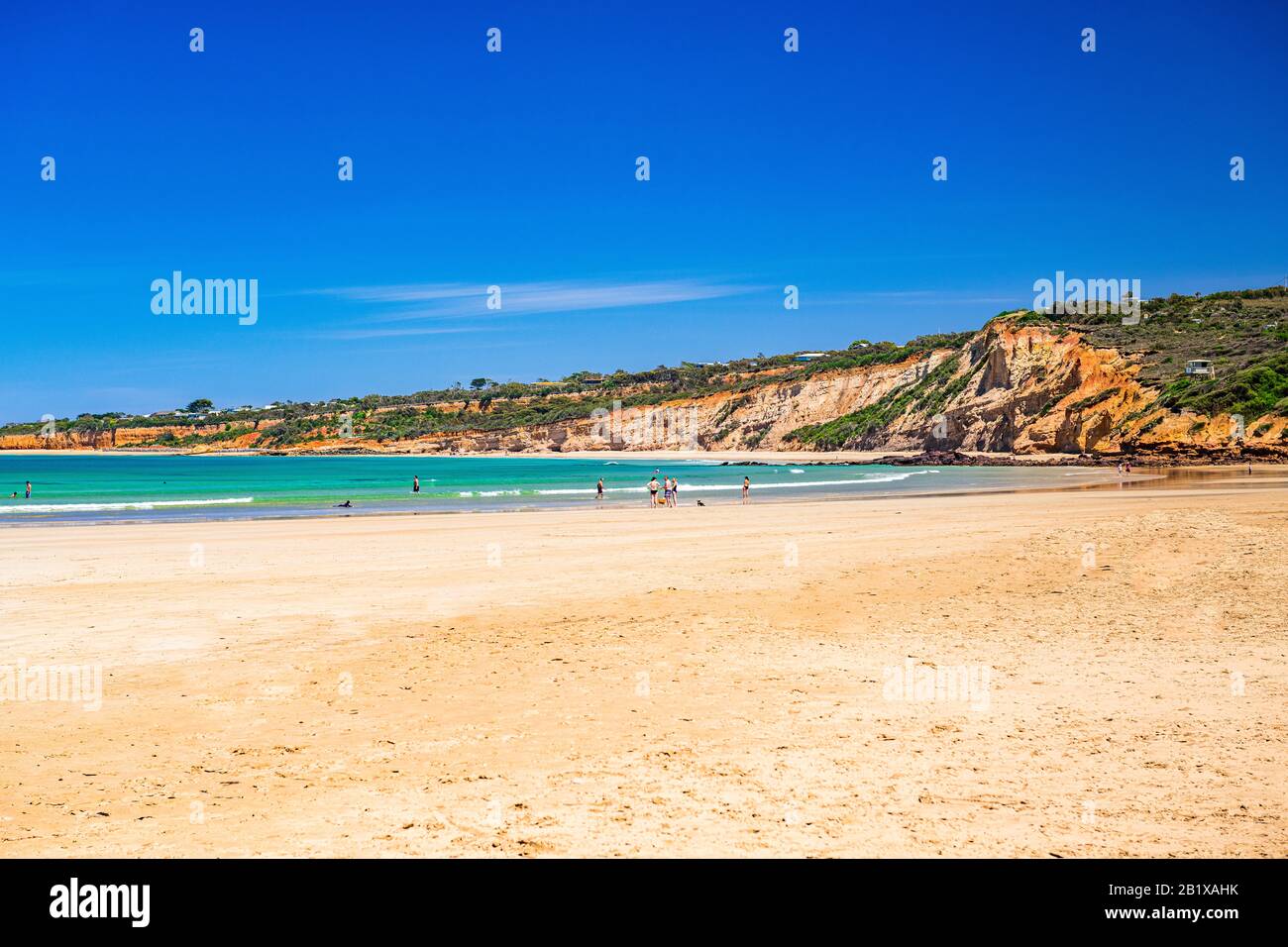 Atemberaubende Aussicht auf die viktorianische Küste entlang der Great Ocean Road in Australien. Stockfoto