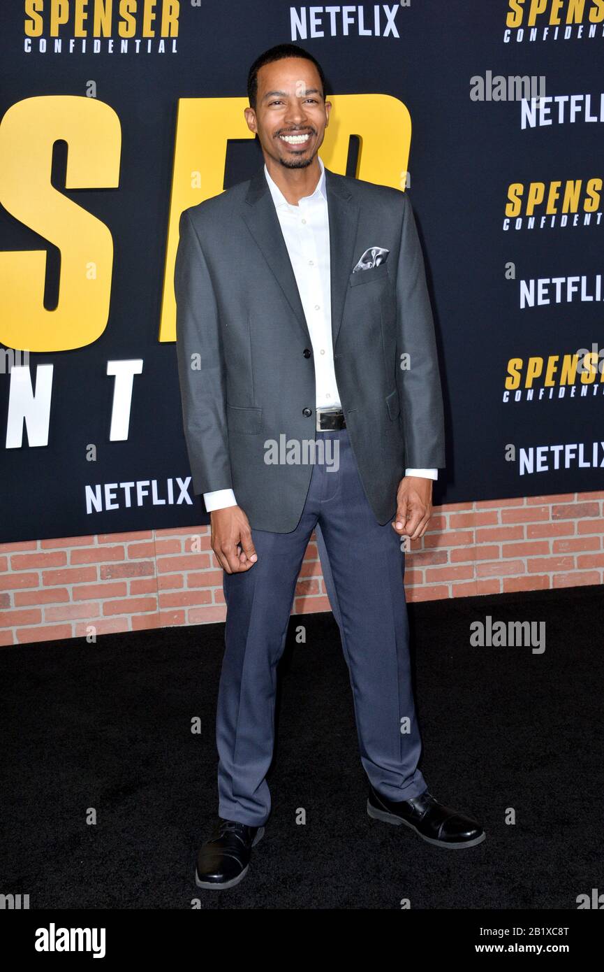Los Angeles, USA. Februar 2020. Los ANGELES, CA: 27, 2020: Brandon Skaliert bei der Weltpremiere von "Spenser Confidential" im Regency Village Theatre. Bildnachweis: Paul Smith/Alamy Live News Stockfoto