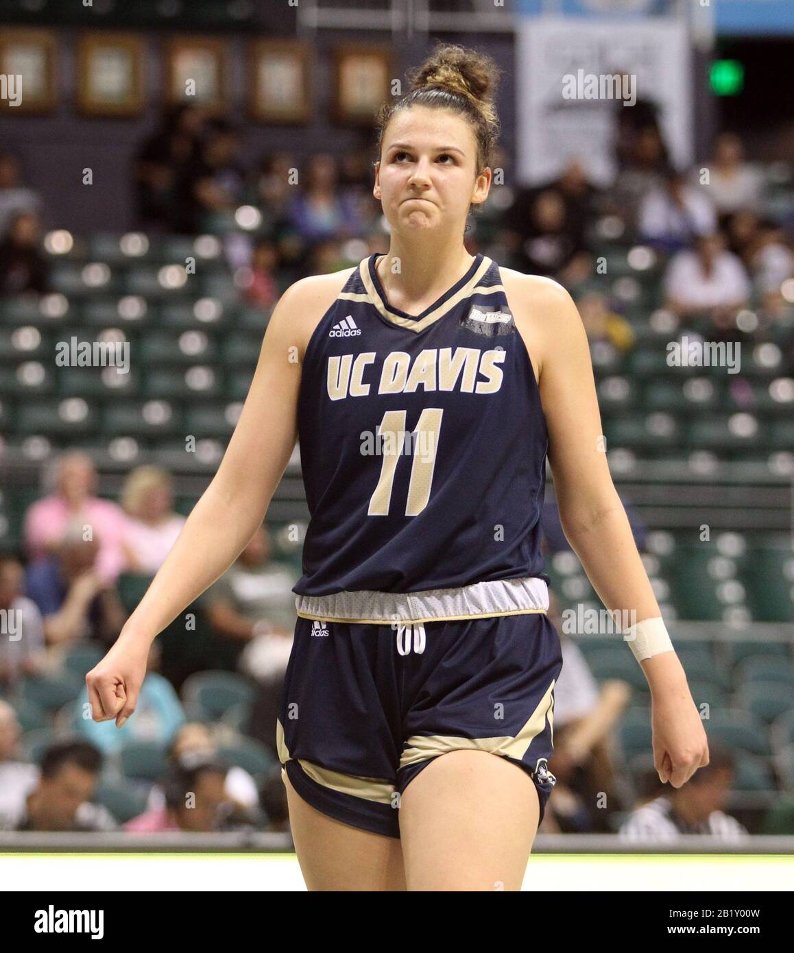 Februar 2020 - UC Davis Aggies Forward sage Stobbart (11) während eines Spiels zwischen der UC Davis Aggies und den Hawaii Rainbow Wahine im Stan Sheriff Center in Honolulu, HI - Michael Sullivan/CSM Stockfoto