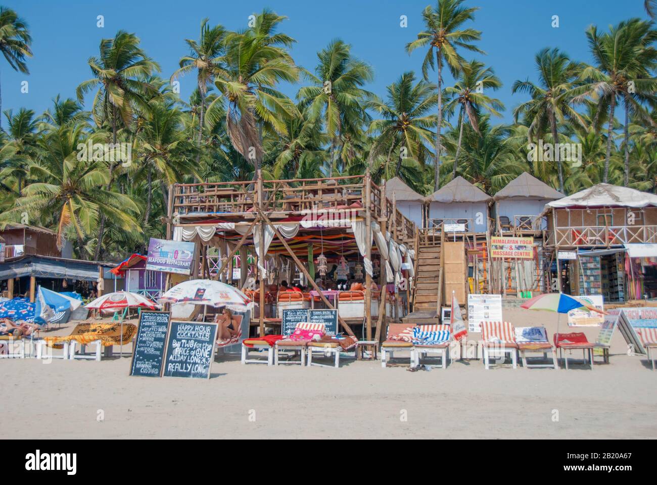 Strandpromenade im Süden Goas, Indien Stockfoto