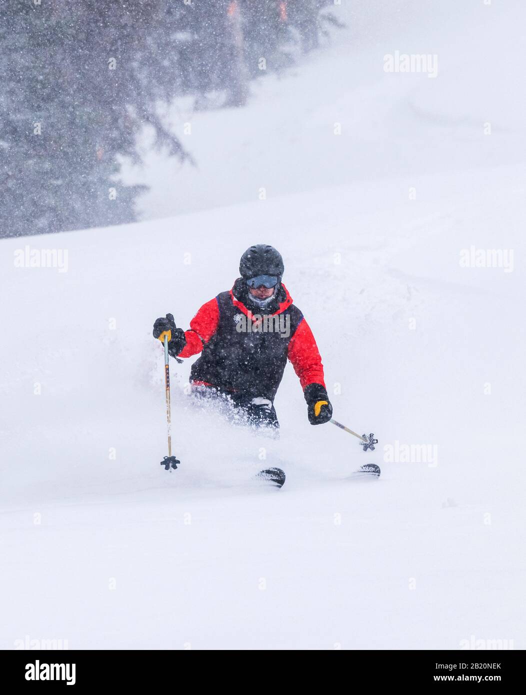 Ski Snowboard Track In Winter Stockfotos und bilder Kaufen Alamy