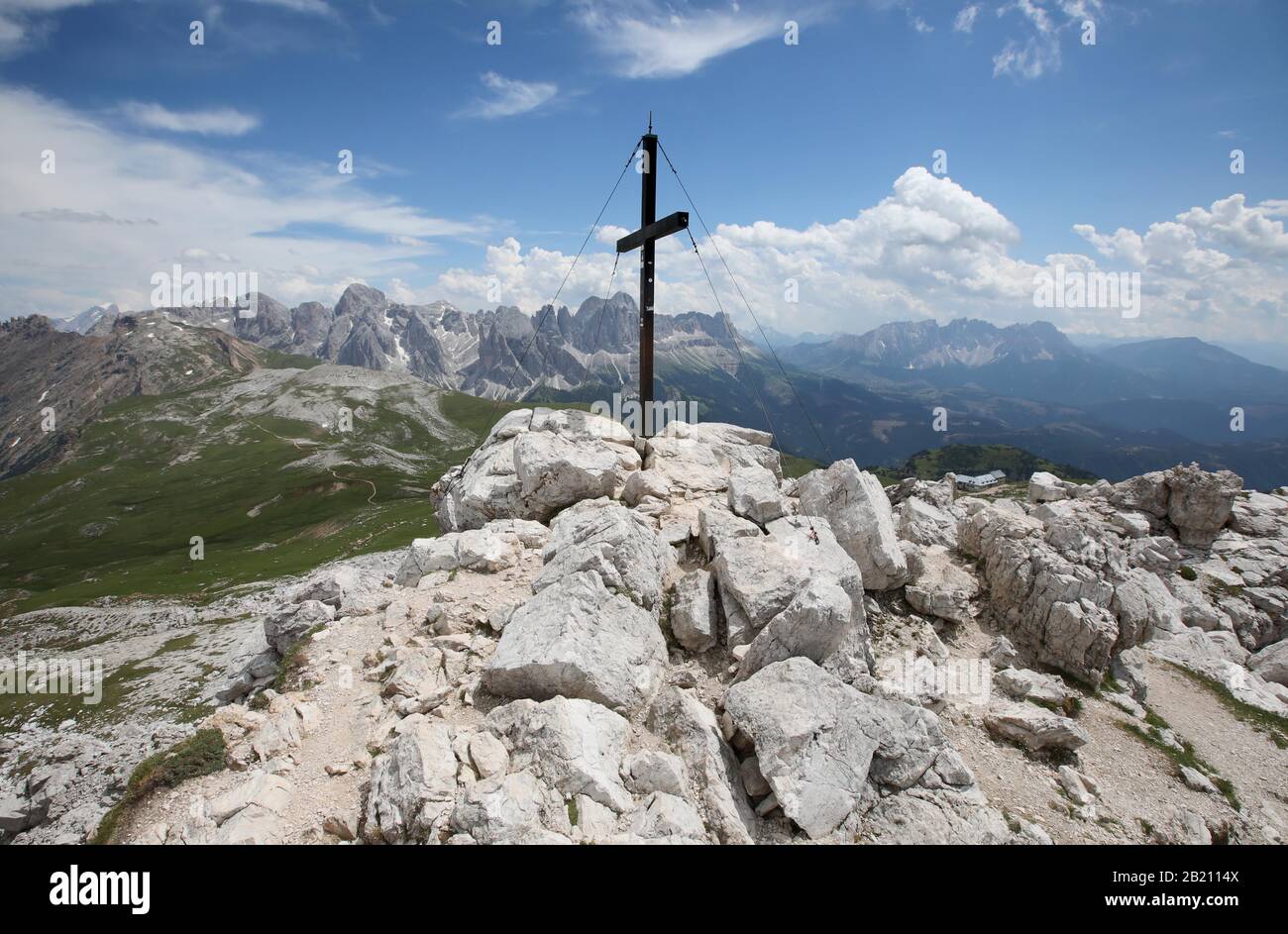 Der Petzpipfel vor dem Catinaccio, dem Sciliar, den südtirolerischen Doldern, Südtirol, Italien Stockfoto