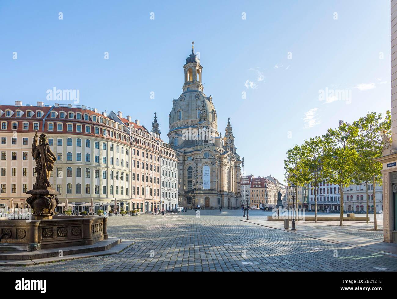 Juedenhof mit Friedensbrunnen, Viertel I, Liebfrauenkirche, Neumarkt Dresden, Sachsen, Deutschland Stockfoto