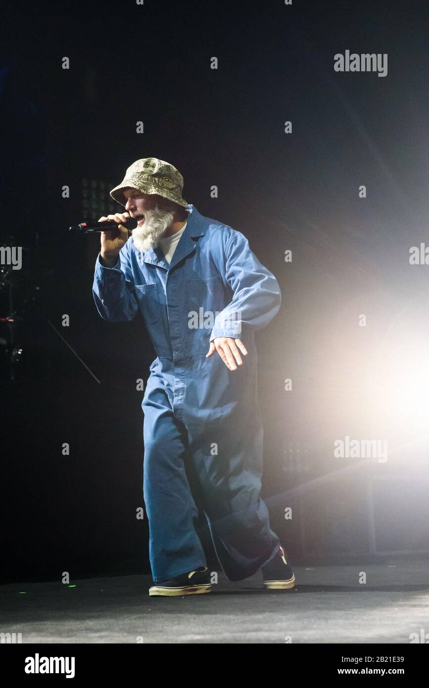 Riga, Lettland. Februar 2020. Fred Durst von der amerikanischen Band LIMP BIZKIT tritt in der Arena Riga auf. Credit: Gints Ivuskans/Alamy Live News Stockfoto