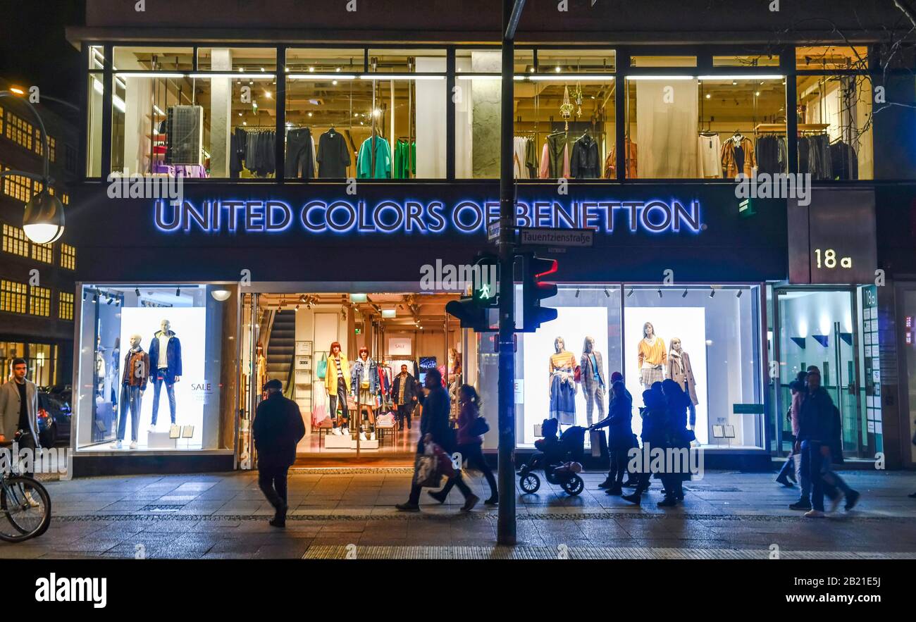 Vereinigte Farben von Benetton, Tauentzien, Charlottenburg, Berlin, Deutschland Stockfoto