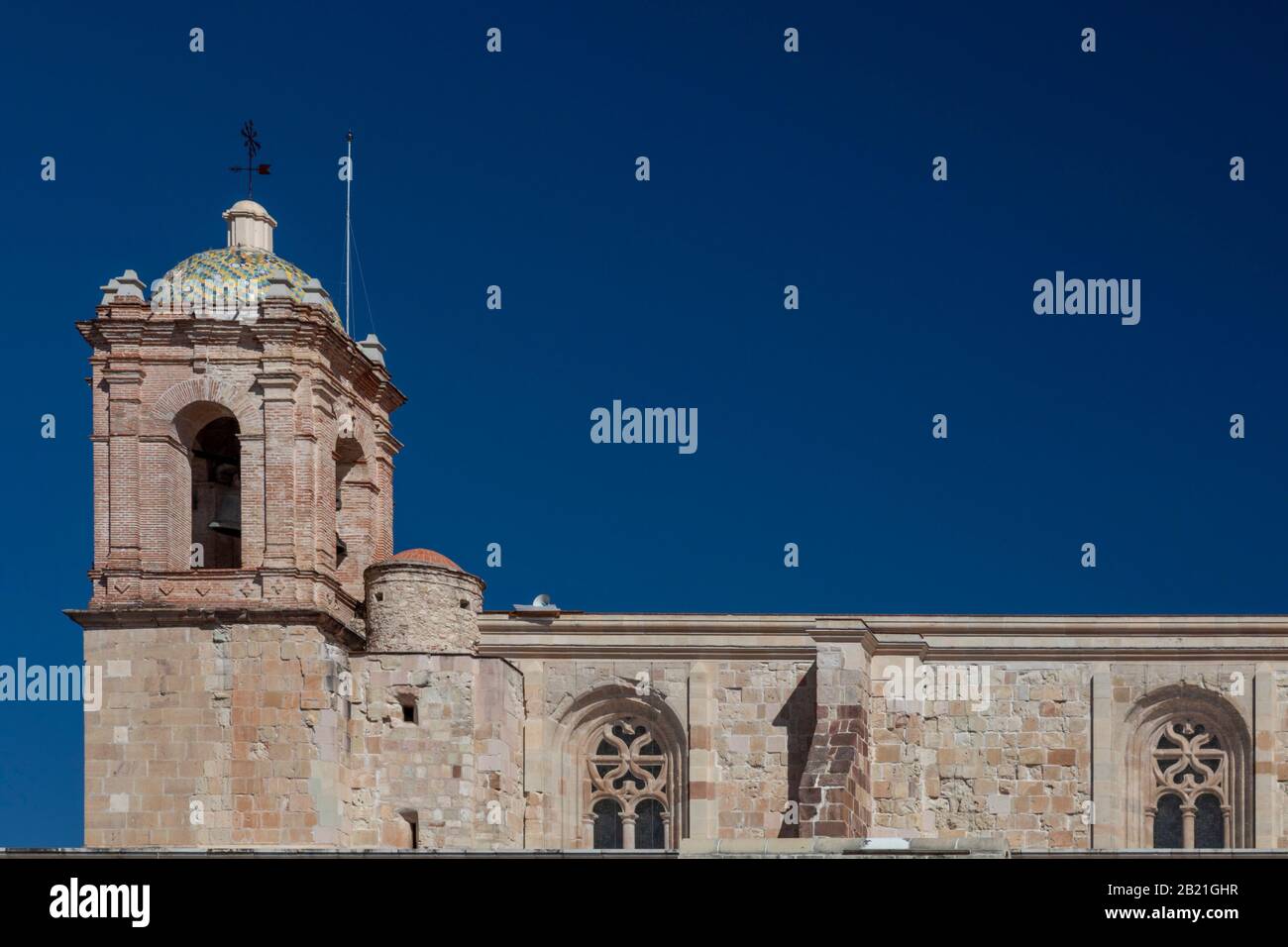 Yanhuitlan, Oaxaca, Mexiko - Das Templo y Ex-convento de Santo Domingo, die Kirche und Mission, die im 16. Jahrhundert von den Dominikanern erbaut wurde. Stockfoto